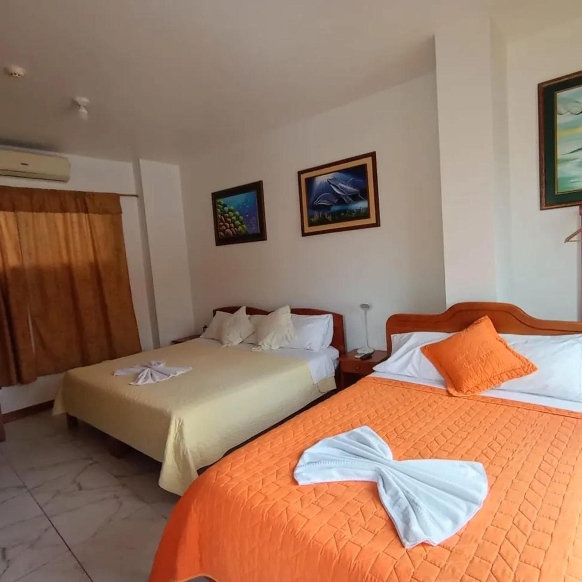 Isla Azul Hotell Puerto Ayora  Eksteriør bilde